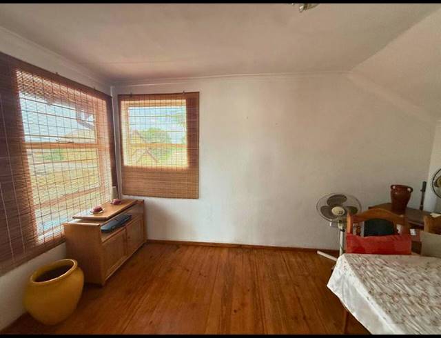 3 BEDROOM HOUSE FOR SALE IN POMONA